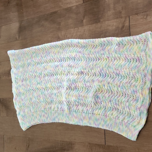 Hand Made Cotton Blanket - Picture 4 of 4